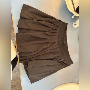 Lululemon black pleated tennis skirt